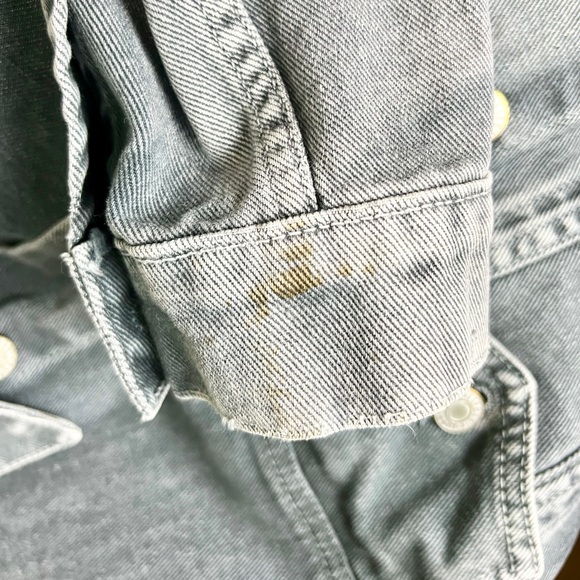 BRANDY MELVILLE AMARA DARLING OVERSIZED DENIM JACKET (FADED GREY) - Picture 14 of 15